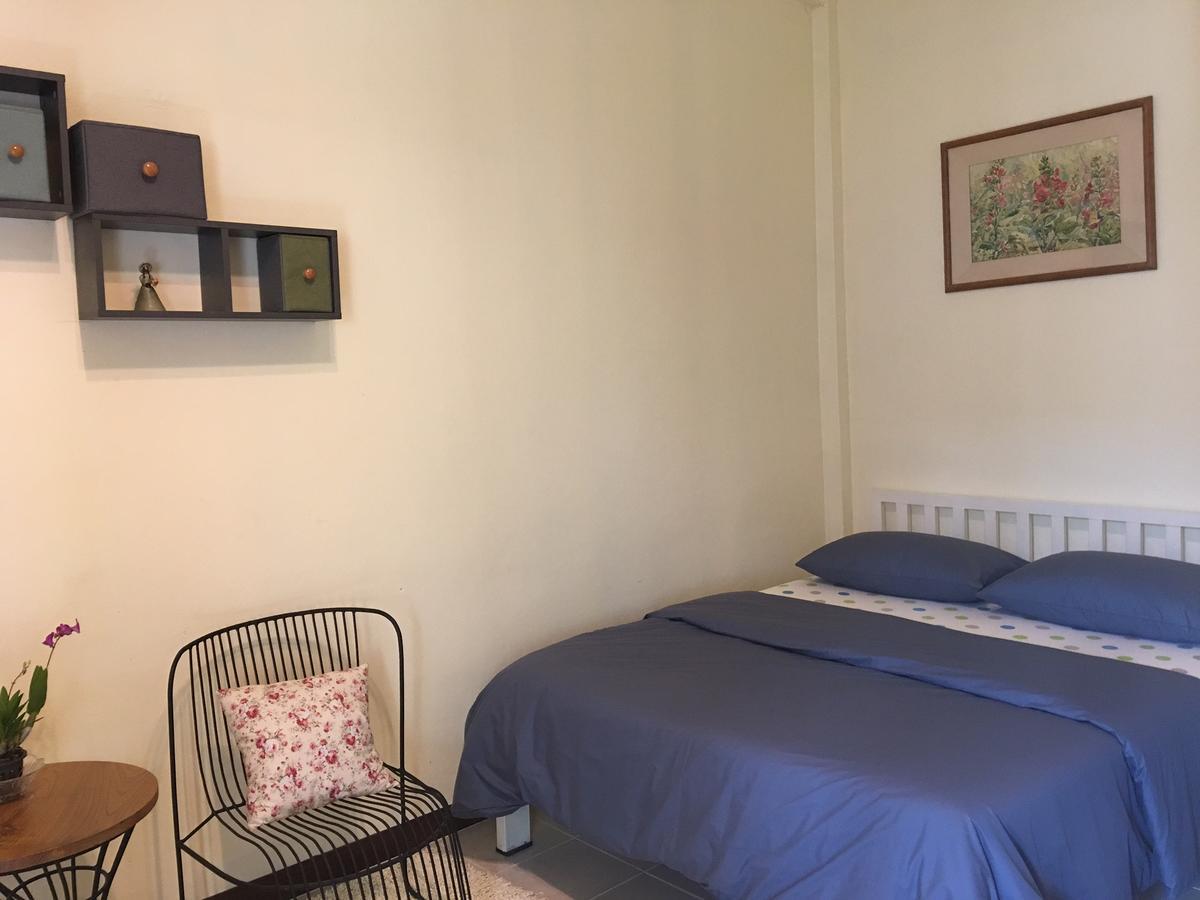 Fon Hostel Чианграй Номер фото