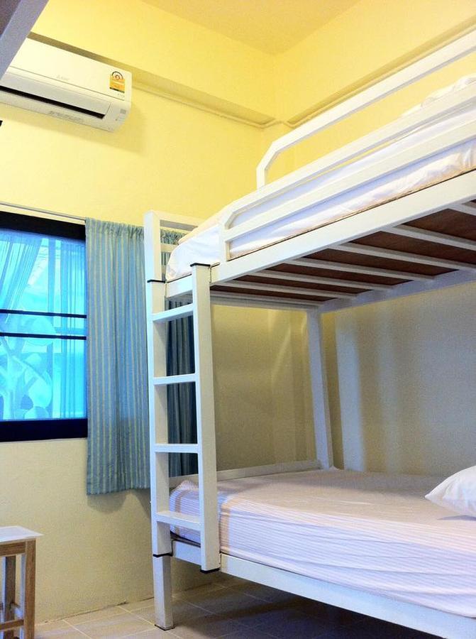Fon Hostel Чианграй Экстерьер фото