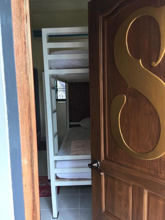 Fon Hostel Чианграй Экстерьер фото