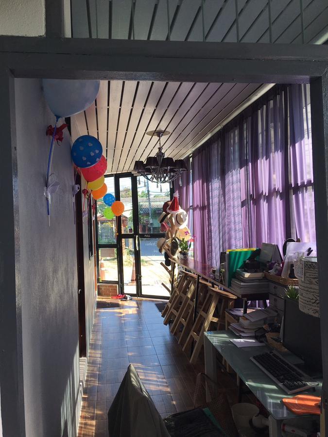 Fon Hostel Чианграй Экстерьер фото